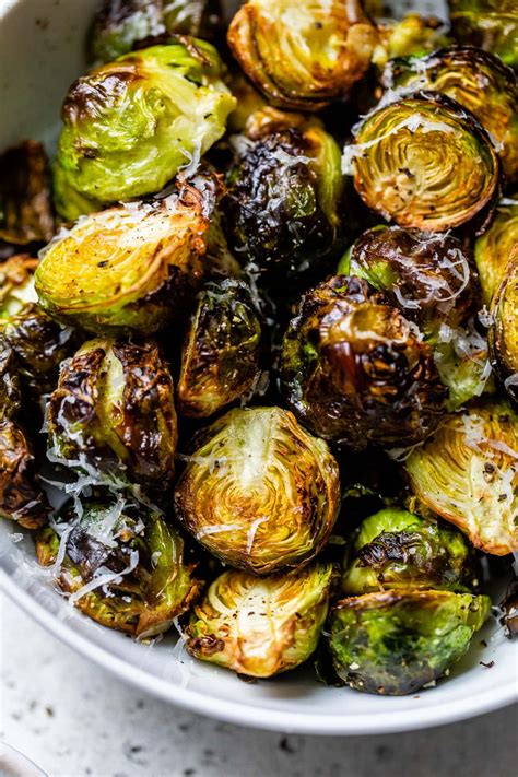 Air Fryer Brussels Sprouts {Fast & Crispy!} – WellPlated.com