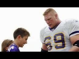 Brock Lesnar Biography: Brock Lesnars Football career