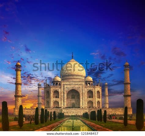 Taj Mahal India Sunset Stock Photo (Edit Now) 121848457