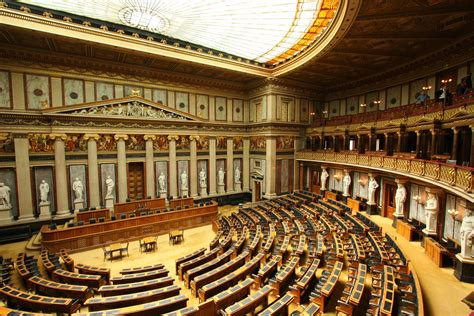 Austrian Parliament Building, Vienna | Classical interior design ...