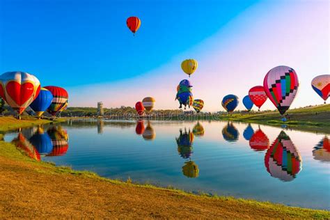 Singha Park International Balloon Festival 2018 in Chiang Rai,Thailand. Editorial Photography ...