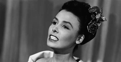 lena-horne-singing - Black Women Musicians Pictures - Black Women in Art and Literature ...