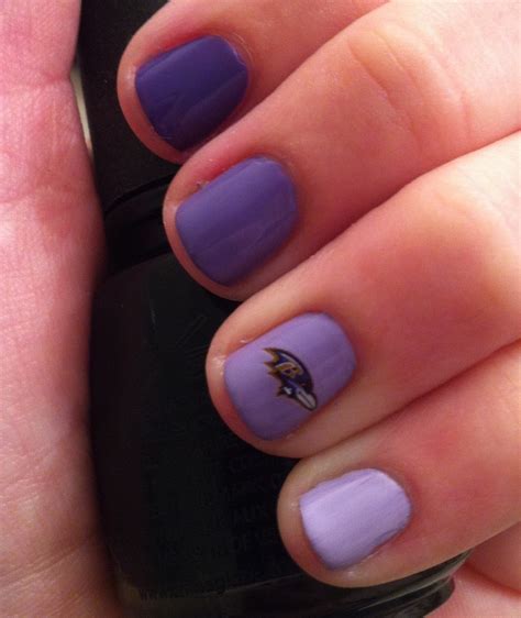 Miscellaneous Manicures: Baltimore Ravens Nails - Week 12 - Purple Ombré