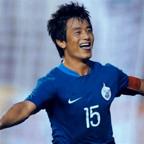 Baichung Bhutia Biography, Goals, Age, Net Worth, Wife, Stadium, Awards ...