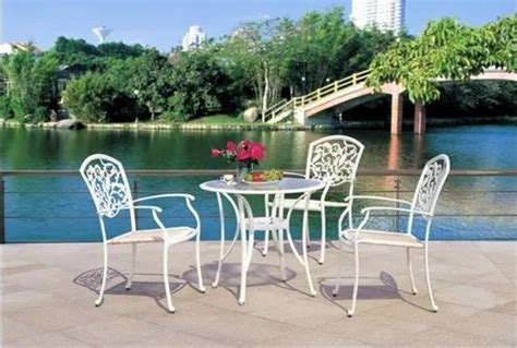 Metal Outdoor Coffee Table Set - Soleil Metal Outdoor Bistro Dining Set Table 2 Chairs : An ...