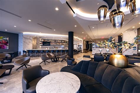 United Opens New Polaris Lounge at Dulles Airport - AeroXplorer.com