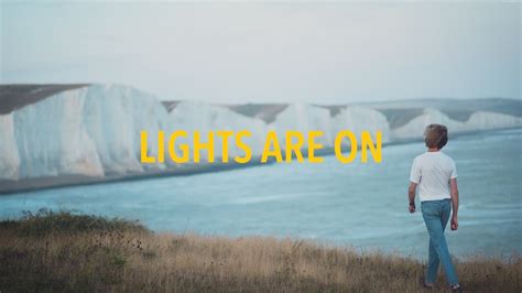 Lights Are On - Tom Rosenthal: Song Lyrics, Music Videos & Concerts