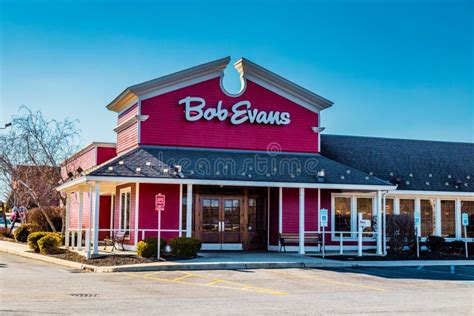 Bob Evans Restaurant Entrance Editorial Photography - Image of pork ...