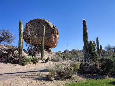 Boulders | Photo