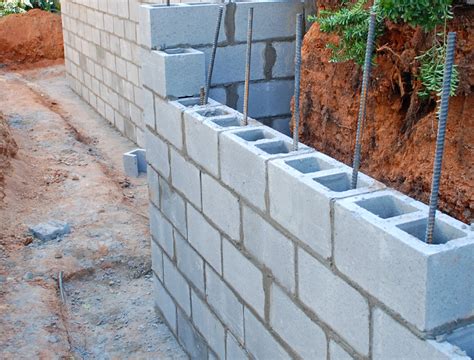 Concrete Masonry Retaining Walls | CMU Wall | Retaining Wall Companies