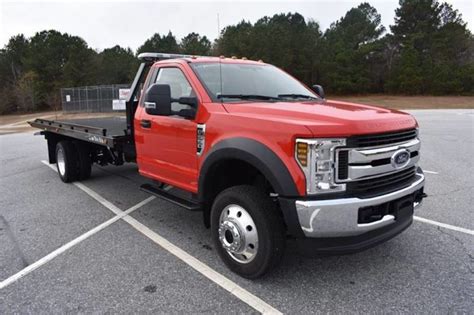 Ford F-550 - Dual-Tech