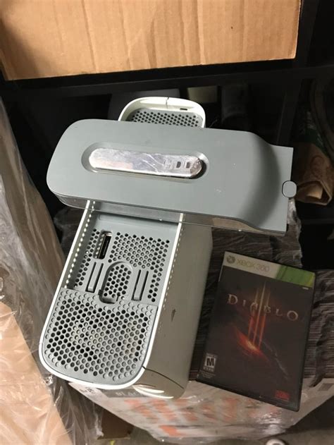 My first Xbox 360 and it was free! Story in comments : gamecollecting