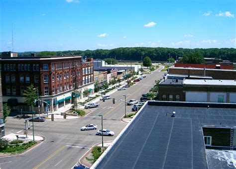 Clinton, IA : Downtown Clinton 2 photo, picture, image (Iowa) at city ...