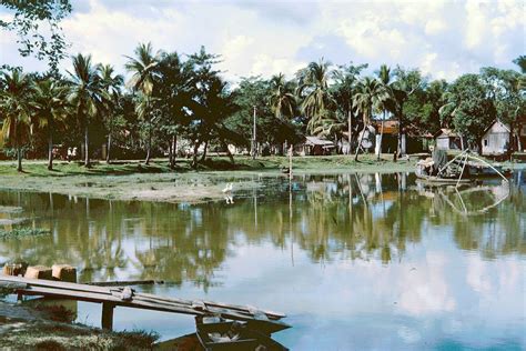 [Photos] Amble Around Downtown Tay Ninh in These Photos From 1965 - Saigoneer