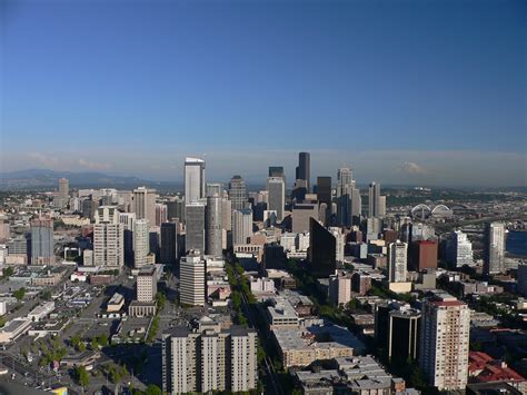 Archivo:Seattle, Washington, downtown core.jpg - Wikipedia, la enciclopedia libre