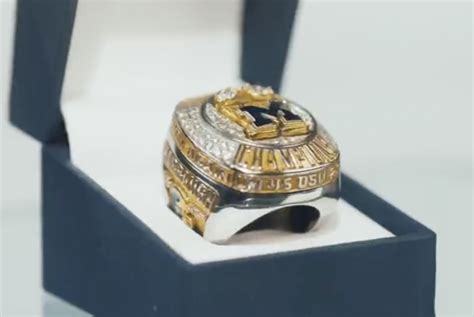 Michigan Unveils Big Ten Championship Rings - The Spun