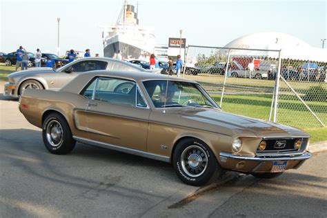 FORD MUSTANG - a photo on Flickriver