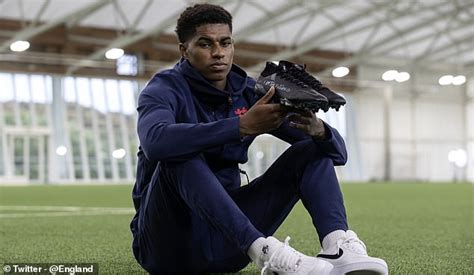 Marcus Rashford to wear specially-designed Nike boots during England's ...