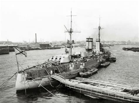 Russian battleship Gangut (later Soviet Oktyabrskaya Revolutsiya or, October Revolution) showing ...