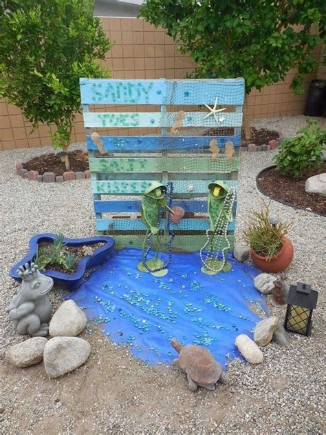 18 Wonderful Beach Style Outdoor Living Ideas for Your Yard - The ART in LIFE