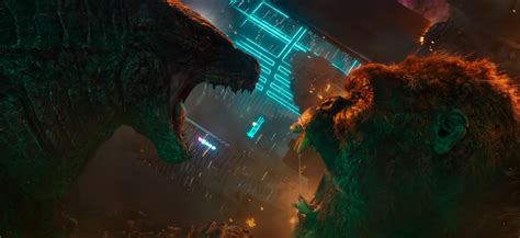 Godzilla vs. Kong Review: Worth For The Epic Fight Scenes But Nothing More - Hype MY