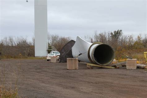 Summerside wind turbine damaged by Dorian back online this week – IT P.E.I.