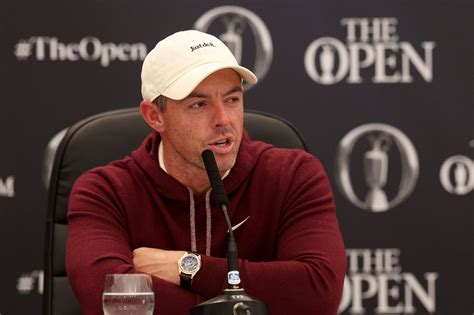 Rory McIlroy jets off to Portugal in his $30,000,000 private jet just ...