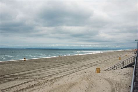 Rockaway Beach and Boardwalk Images : NYC Parks