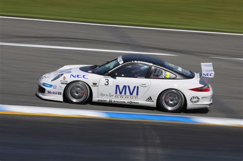 File:Porsche race car 2009 Bleekemolen.jpg - Wikimedia Commons