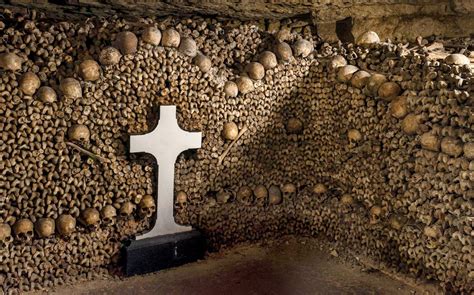 Paris Catacombs: A Peek Into The Chilling Paris Ossuaries