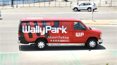 WallyPark | Ford E350 van at San Diego Airport. | So Cal Metro | Flickr