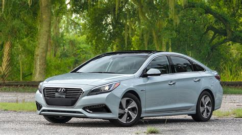 2016 HYUNDAI SONATA HYBRID Review - autoevolution