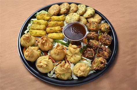 Vegetarian Appetizer Platter | Clay Oven - Winnipeg East Indian Restaurant