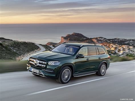 2020 Mercedes-Benz GLS (Color: Emerald Green) - Front Three-Quarter ...