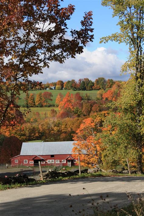 Windsor, Vermont | Vermont, Autumn scenery, Scenery