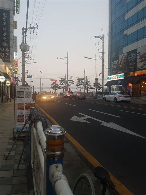 Pin by _MadMax_ on south korea | Busan, South korea, Landmarks