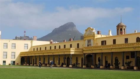 6 Amazing Historical Buildings in South Africa | Rhino Africa Blog