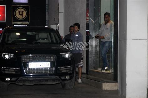 Varun Dhawan waves and smiles for the cameras post workout