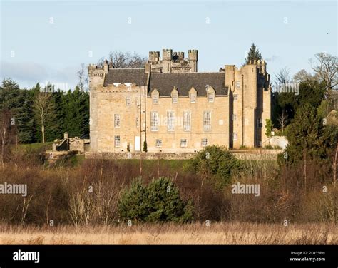 Airth castle scotland hi-res stock photography and images - Alamy