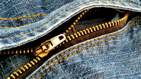 How to Fix a Broken Zipper | Lifehacker