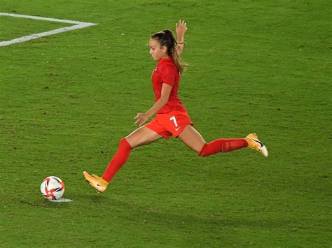 Canada's Women Win Soccer Gold, Outlasting Sweden In Penalty Kicks ...