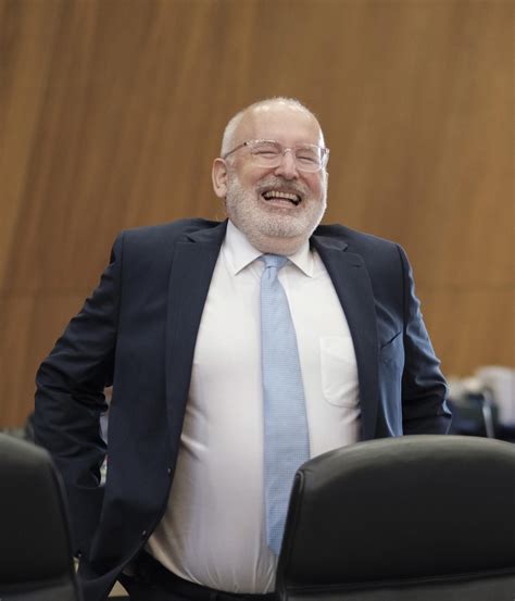 Frans Timmermans bevestigt dat hij Juncker wil opvolgen | Het Belang ...