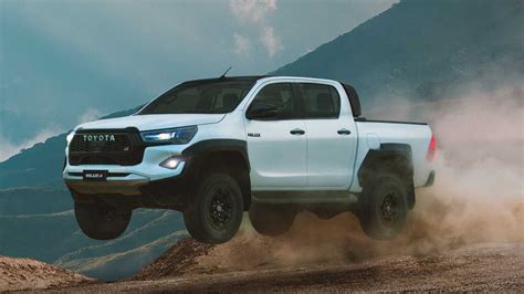 Toyota Hilux GR-Sport tem novidades para 2024 | Karvi Blog!