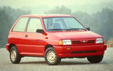 1993 Ford Festiva Review & Ratings | Edmunds