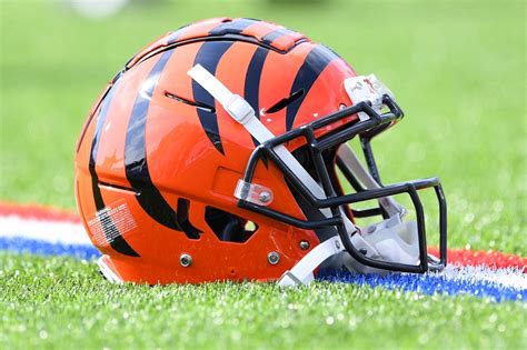 Cincinnati Bengals Elevate Drue Chrisman to Active Roster Ahead of ...