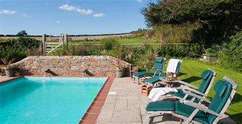 Holiday cottages with a swimming pool in South Devon | Coast & Country Cottages