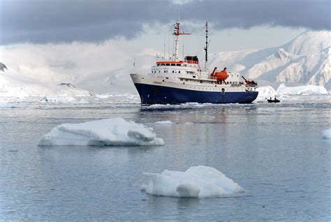 The Best Antarctica Cruise Ship - A Guide to choosing your ship | Antarctica cruise, Antarctica ...