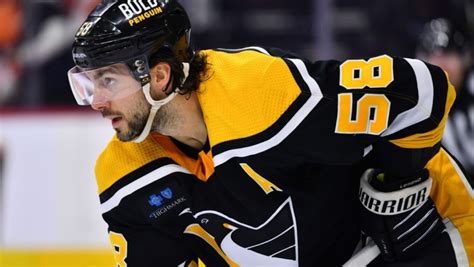 Penguins defenseman Kris Letang returns to ice after stroke