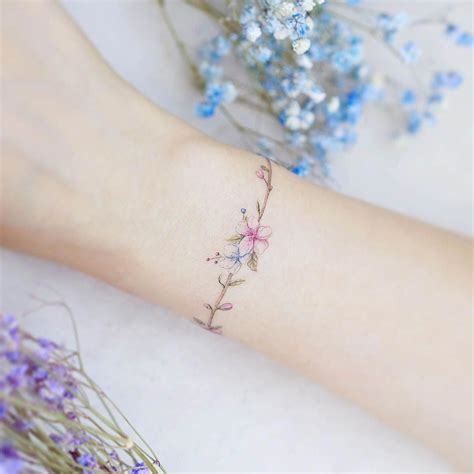 Wrist Flower Tattoos - Best Tattoo Ideas Gallery | Flower wrist tattoos, Meaningful wrist ...