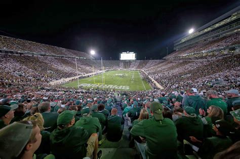 Spartan Stadium is finally getting permanent lights in 2017